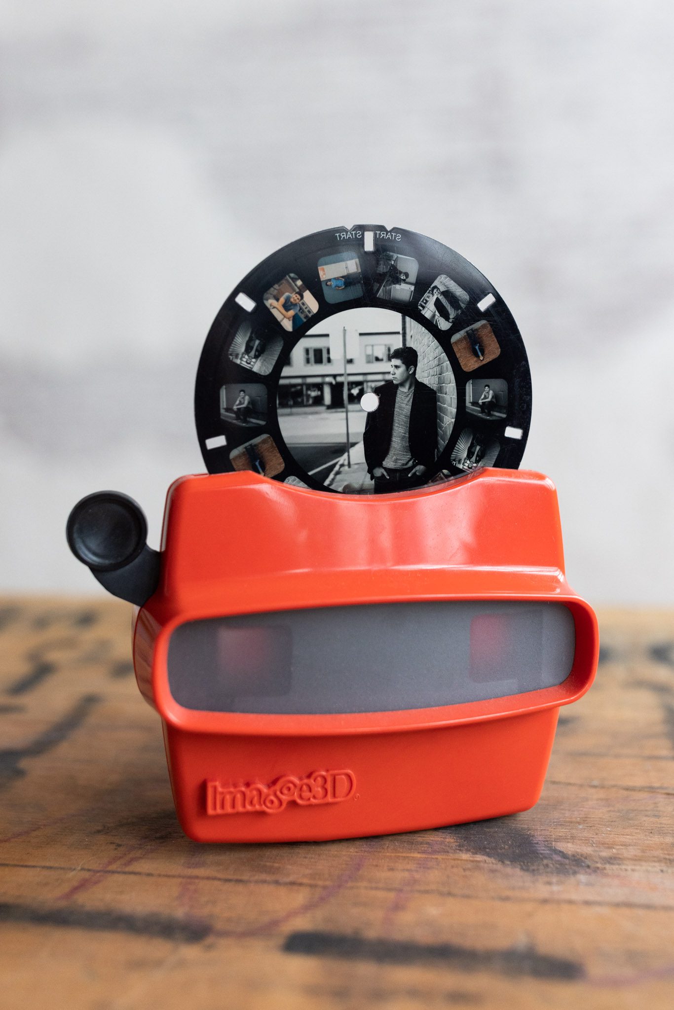 Red retro viewfinder for high school senior custom photo reels from image3D photographed by Sean Wytrwal of J&S Photography near Boston, Massachusetts